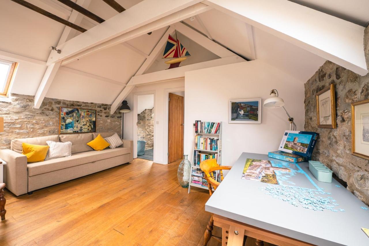 Stunning Converted Granary In Heart Of St Davids Exterior foto
