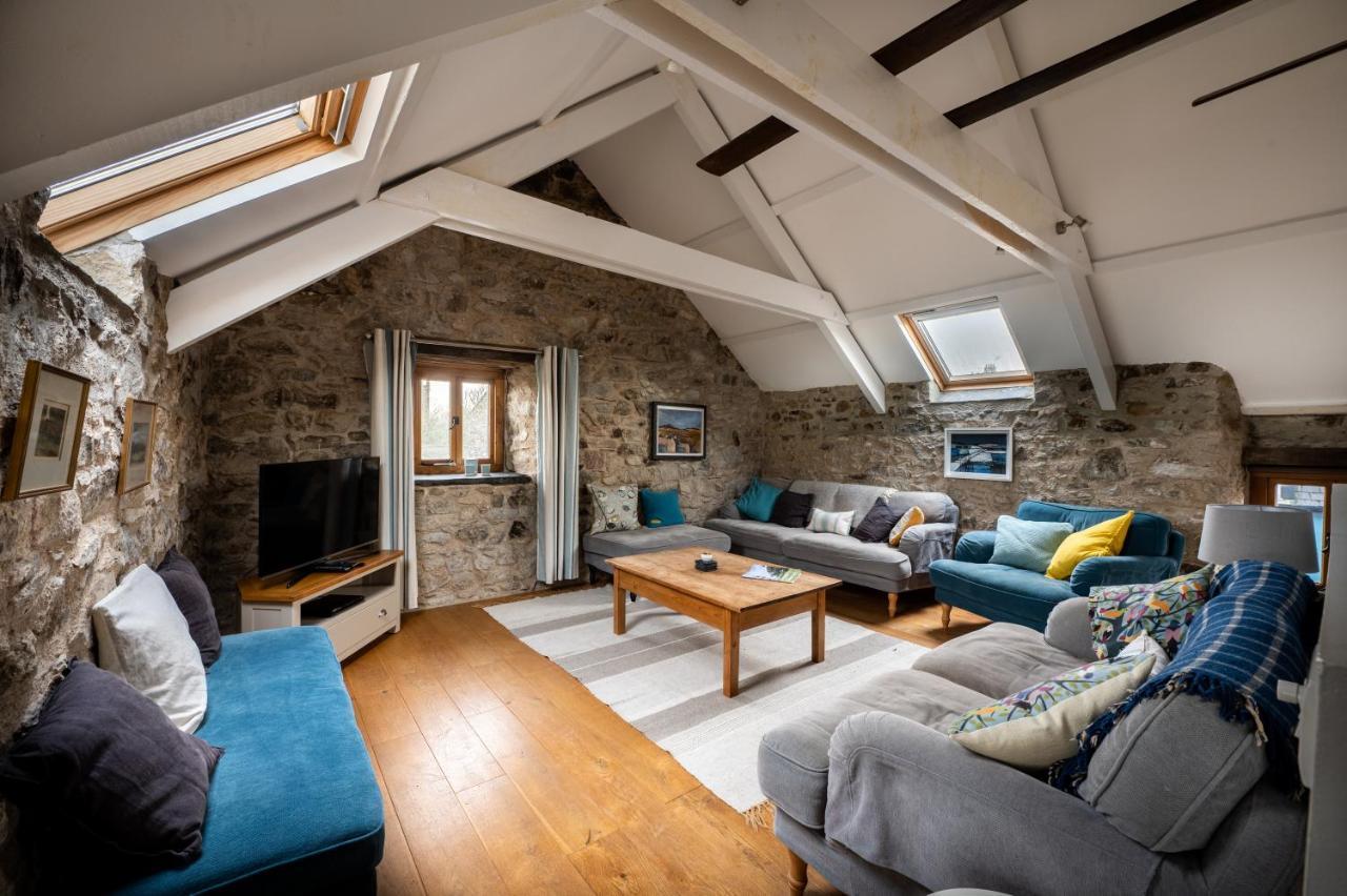 Stunning Converted Granary In Heart Of St Davids Exterior foto